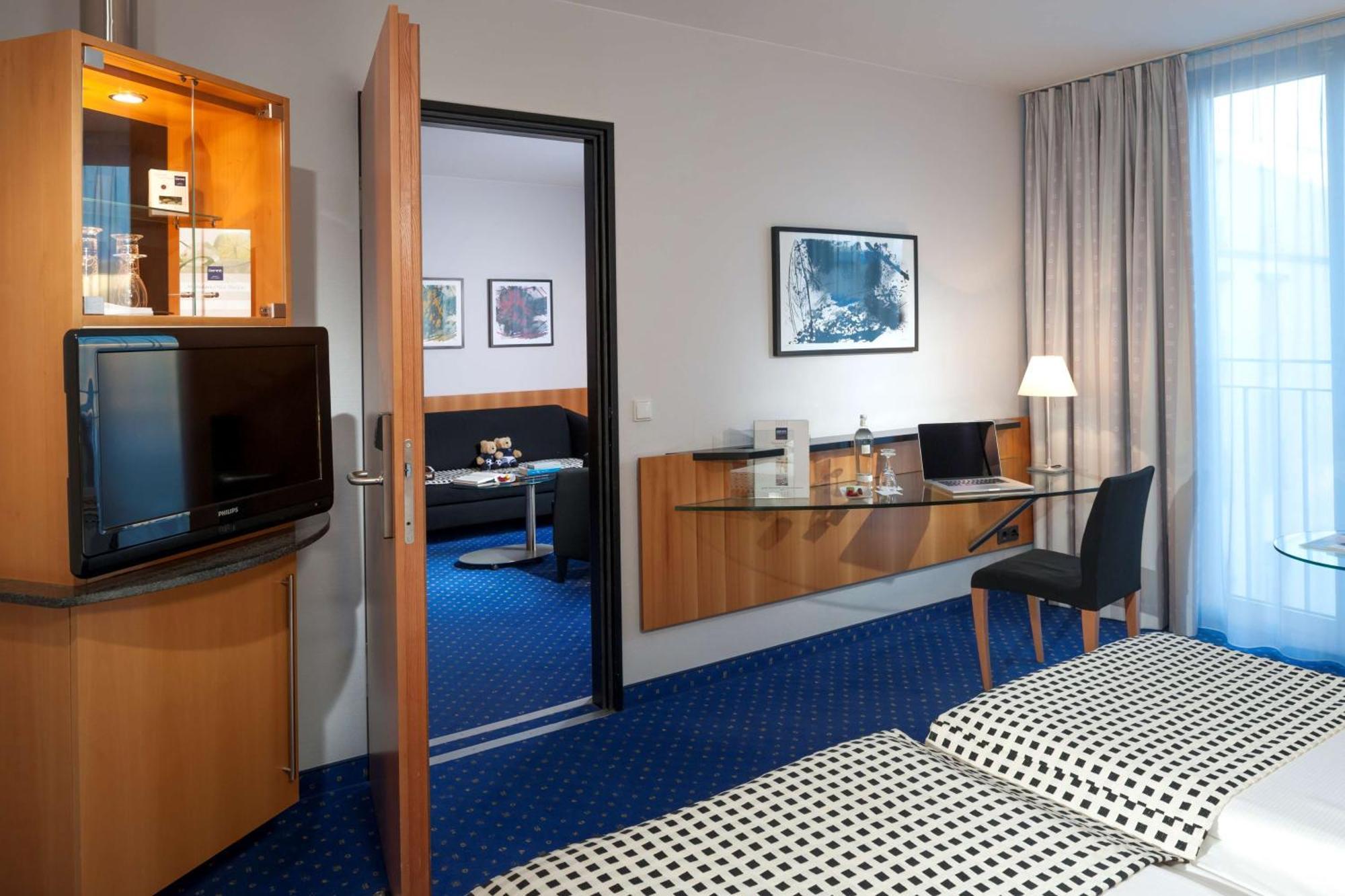 Dorint Hotel Потсдам Екстер'єр фото