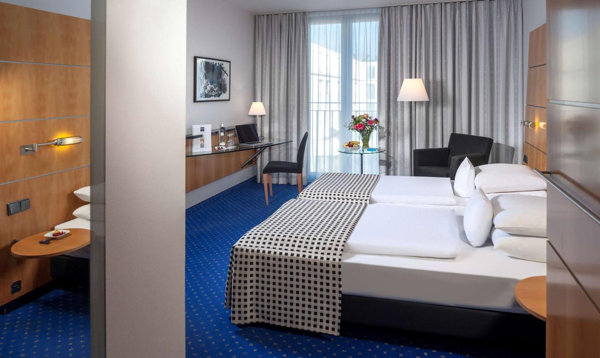 Dorint Hotel Потсдам Екстер'єр фото