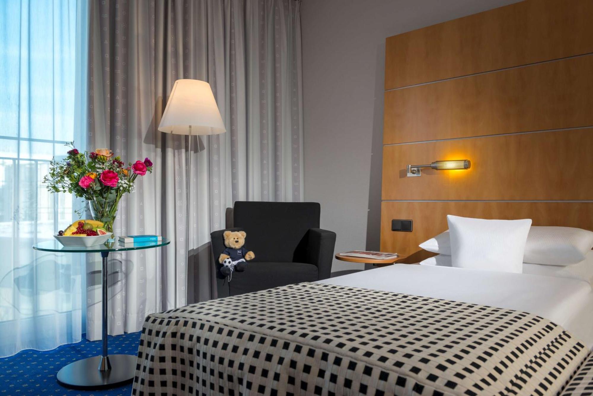 Dorint Hotel Потсдам Екстер'єр фото