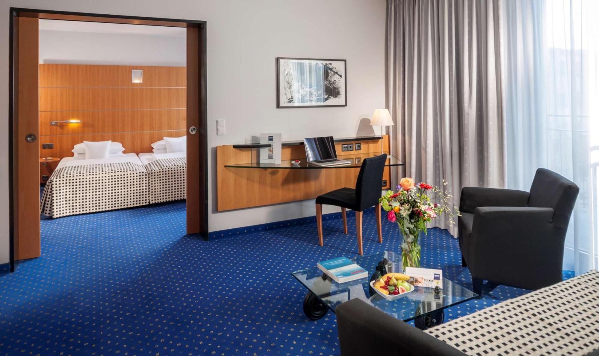 Dorint Hotel Потсдам Екстер'єр фото